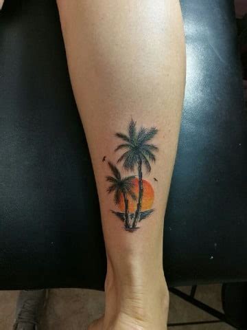 playa tatuajes de palmeras|31 ideas de Tatuajes de palmeras 